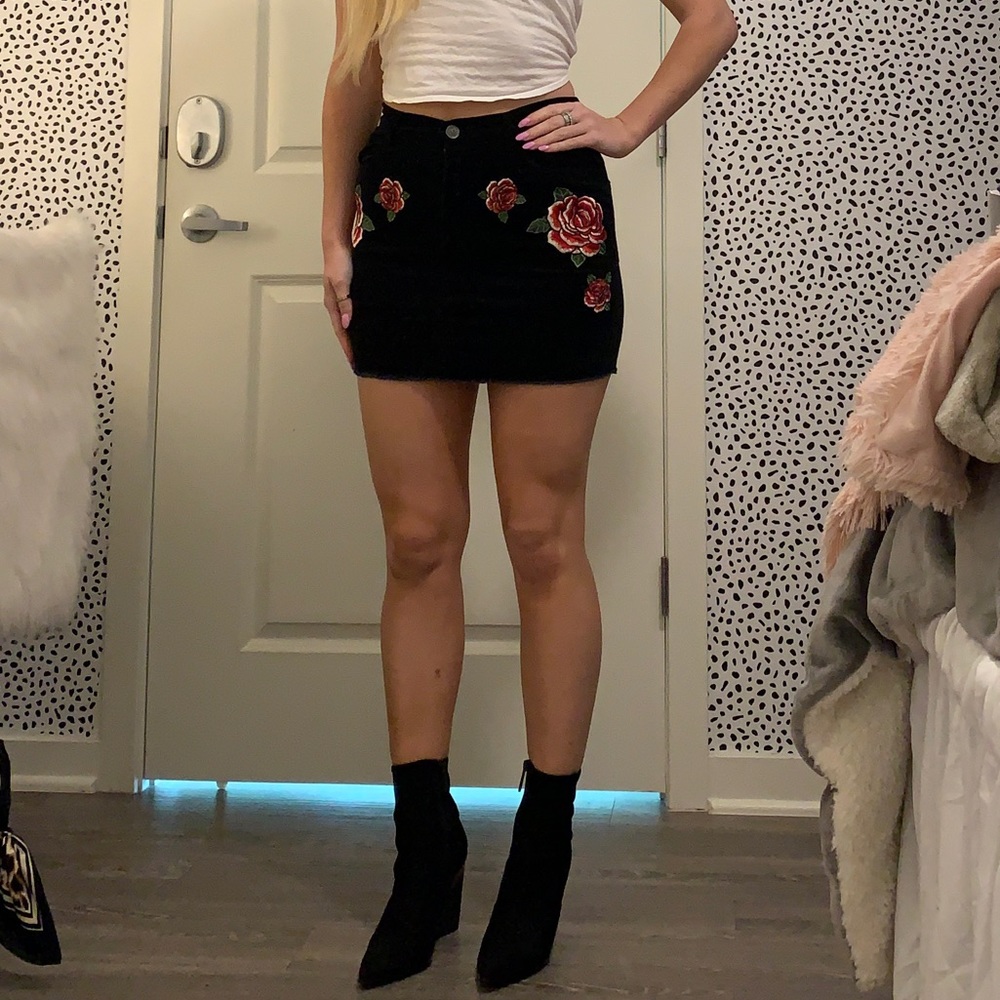 Velvet floral skirt